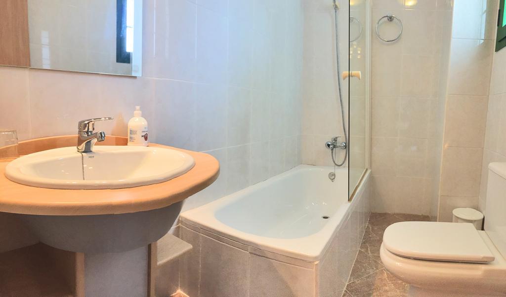 Roquetas Beach And Playa Serena Golf Village Apartment